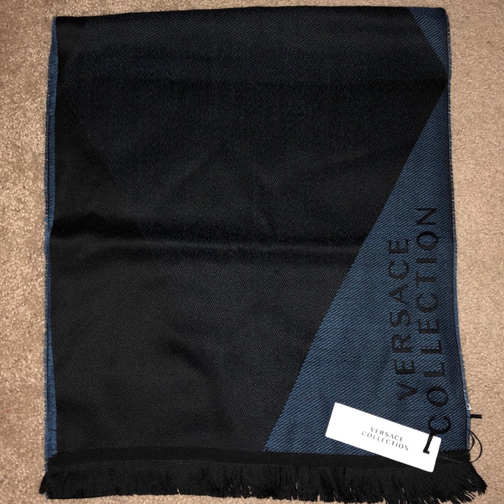 Versace Collection Blue and Black Scarf 🧣